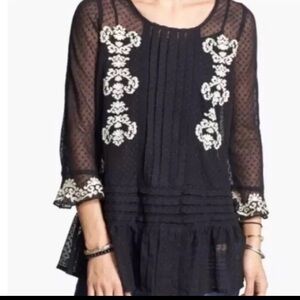 FREE PEOPLE Women's Black Jocelyn Pleated Dot Ruffle
Lace Tunic